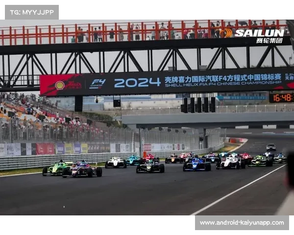 中国F4方程式锦标赛上海站张石墨戴于淏斩获杆位展现强大实力 中国F4方程式锦标赛上海站张石墨戴于淏斩获杆位展现强大实力